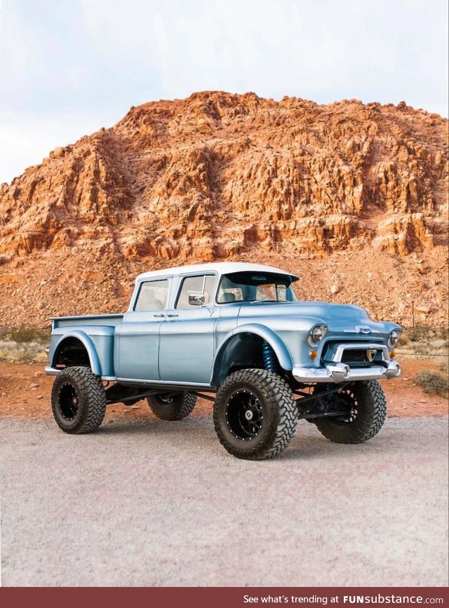 Custom 1957 Chevy crewcab