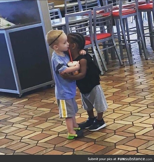 Eminem and 50 Cent meeting for the first time, 1982