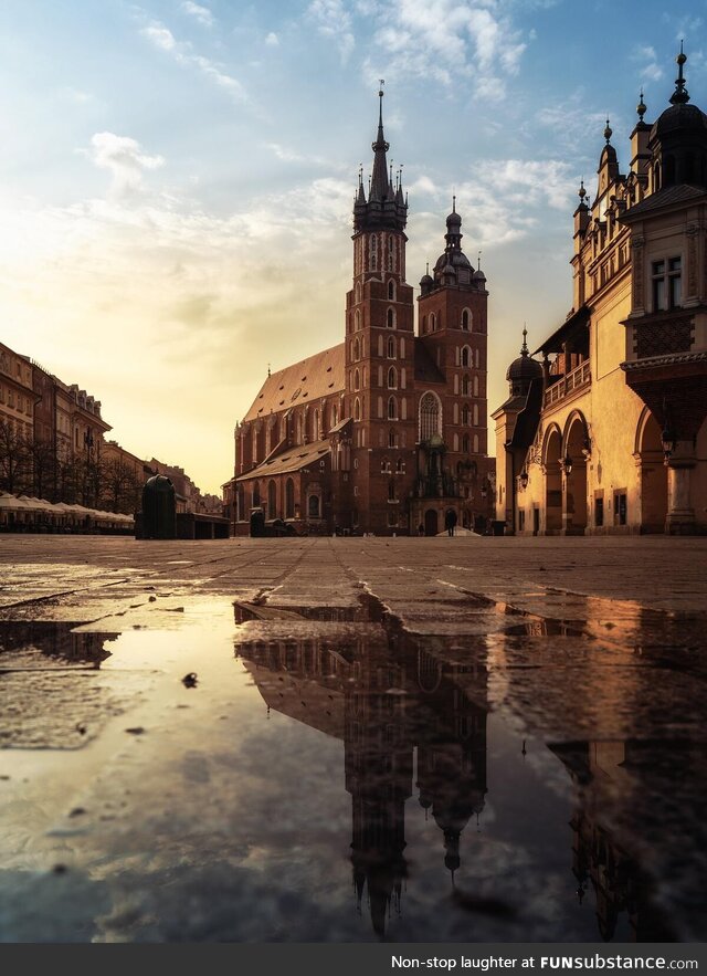 Early morning in krakow (oc)