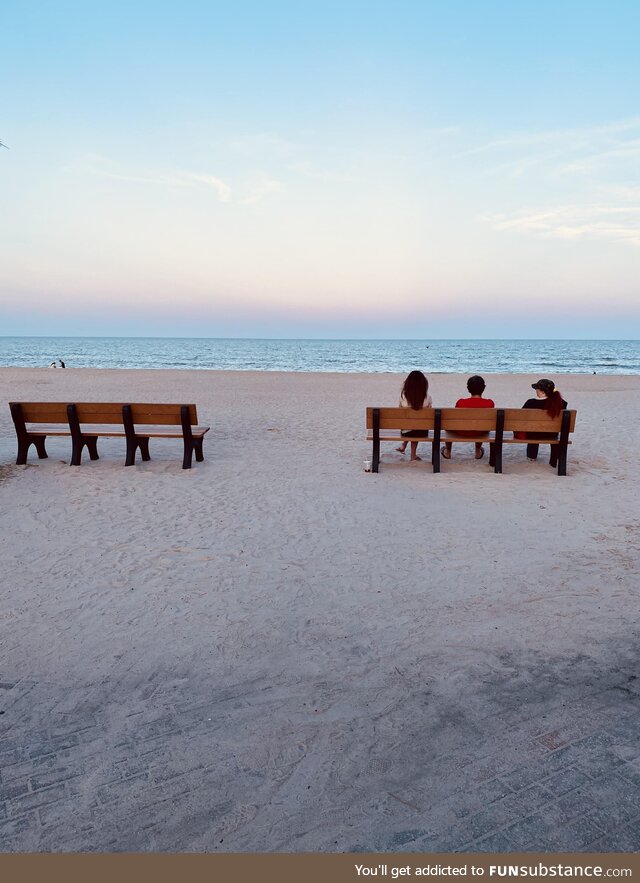 Fernandina beach, fl(oc)