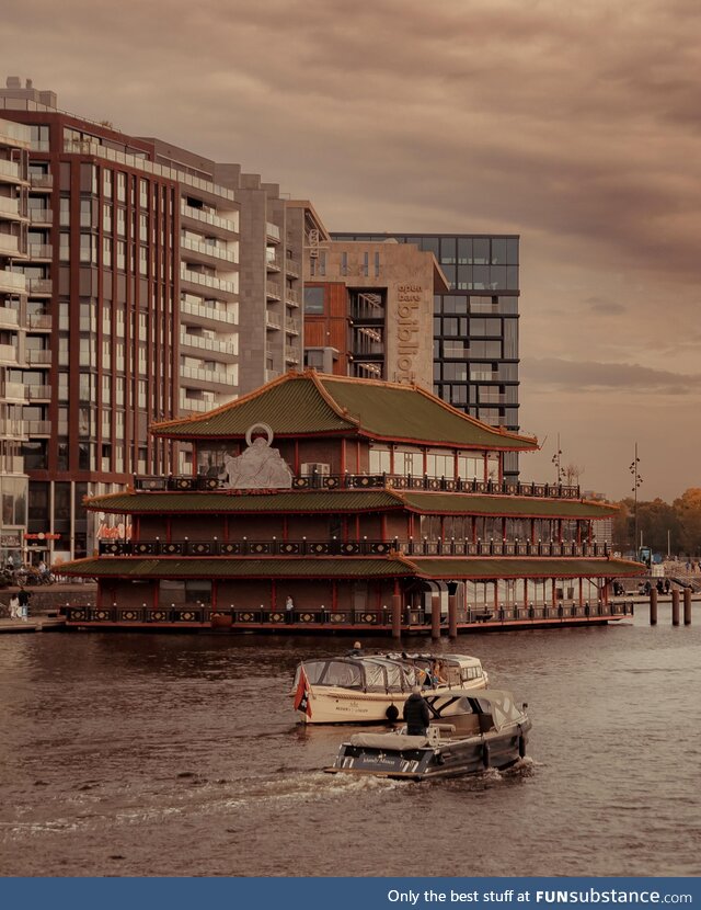 Floating dim sum restaurant. Sea Palace, Amsterdam