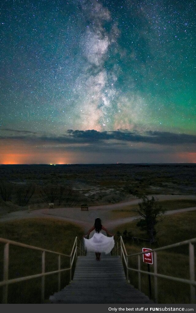 The stars were aligned in the Badlands last night [OC]