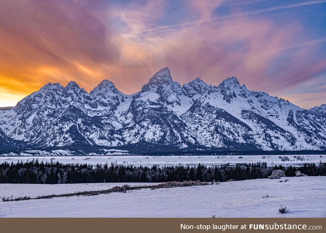 Grand teton, glacier view overlook, hwy 89, teton county, wy - april 14, 2023