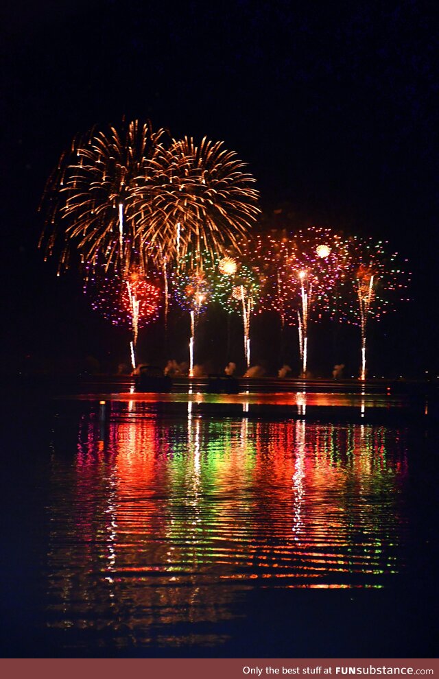 Fireworks on the lake OC