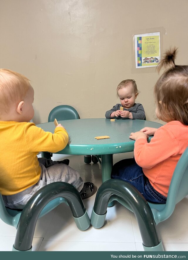 Graham cracker poker