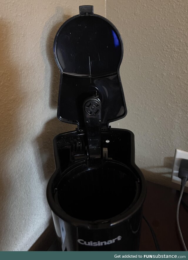 Coffeemaker lid looks like Darth Vader