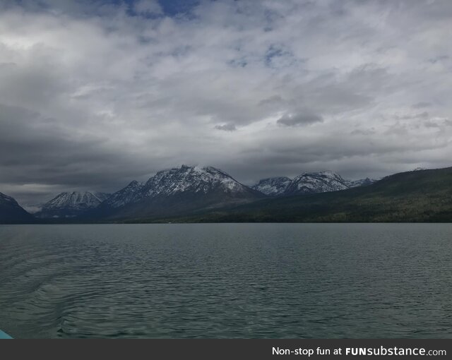 A frosty lake in montana (OC)