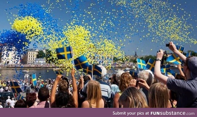 Happy National Day of Sweden!