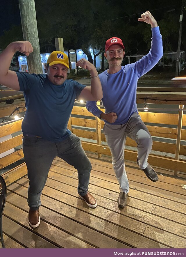 Struck Gold: Mario and Wario drunk at a bar