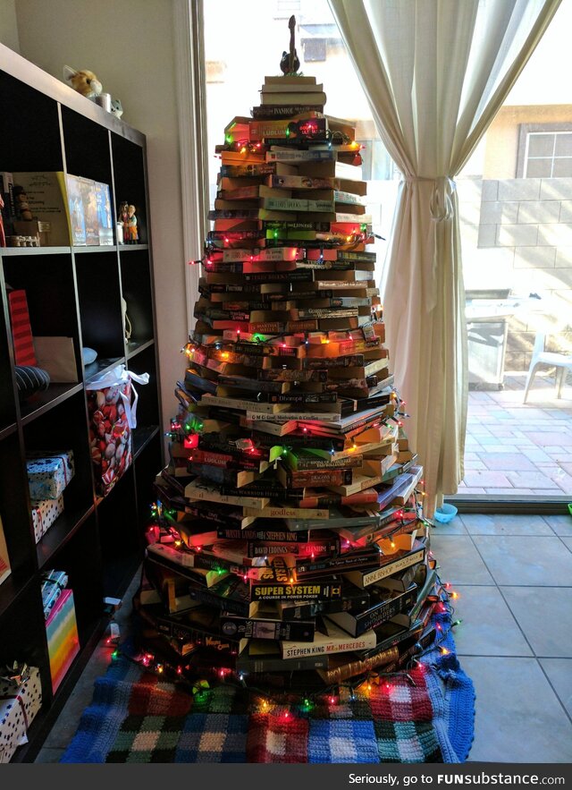 Merry bookmas!