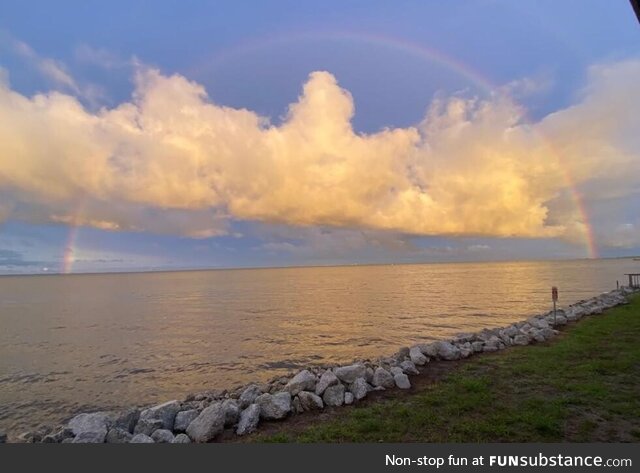 Full rainbow seen today at sunset in Titusville, Florida [OC]