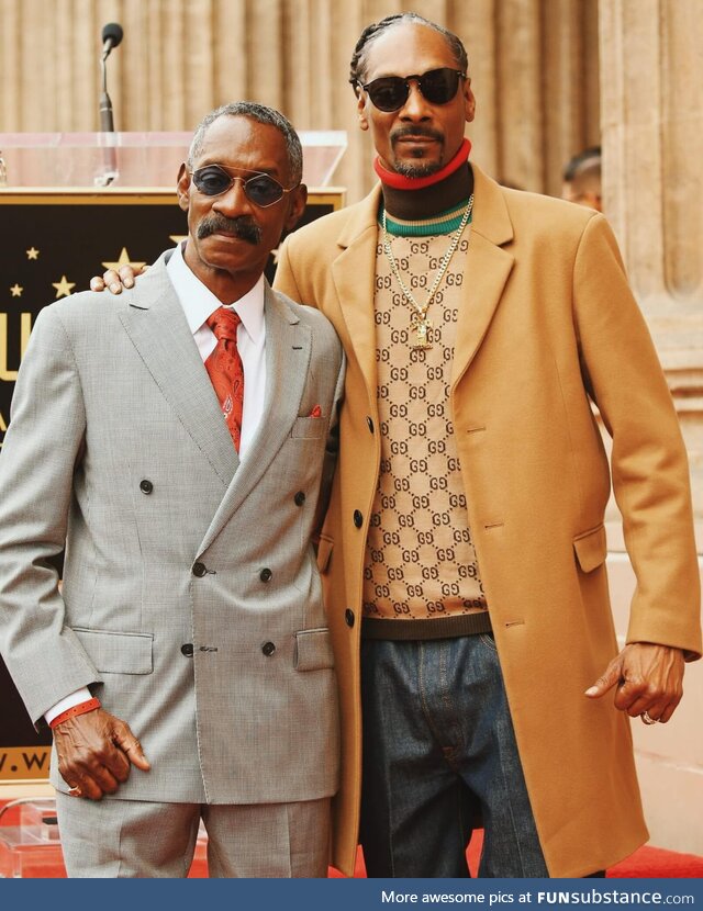 Snoop Dogg with his Father