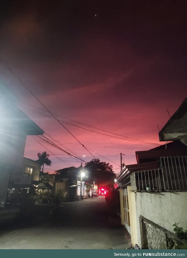 The sky now here in the philippines