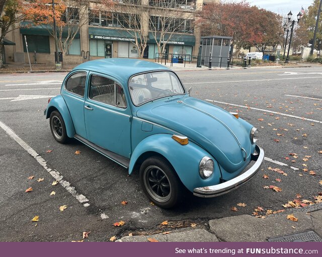 A strangers car on the walk to work