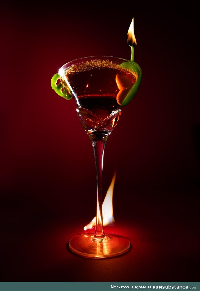 Practicing c*cktail photography