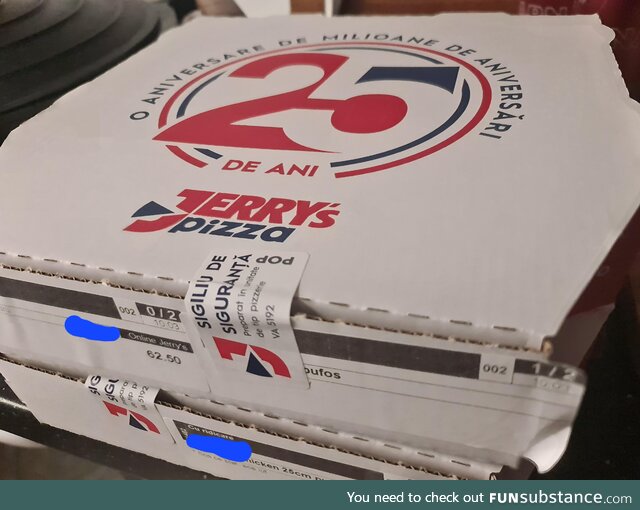 Ordered some pizza this morning and they came into non-recyclable boxes smh