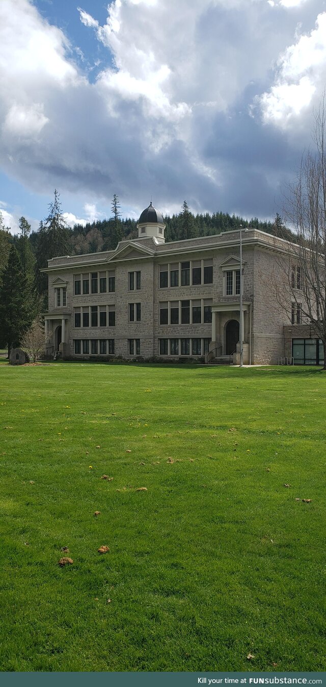 Wilkeson elementary school built in 1912 [OC]