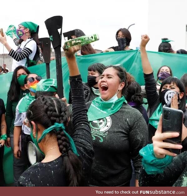 Women celebrating Mexico’s Supreme Court Vote to Decriminalize Abortion