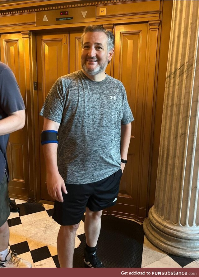 Some slob showing up to a senate vote in gym shorts