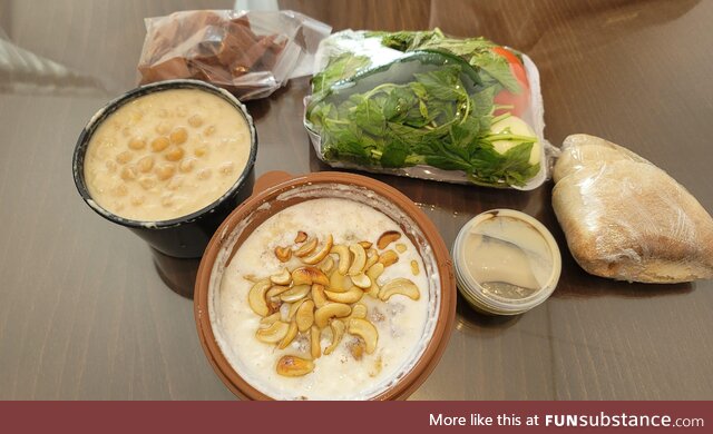 Lebanese breakfast (msaba7a and fatte), incl side veggie plate and pita, delivered. $6