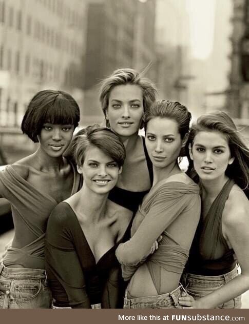 Models christy turlington, naomi campbell, linda evangelista, tatiana patitz, cindy