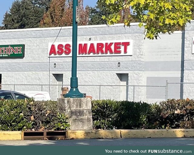 This place looks way more fun with a poll in front of it