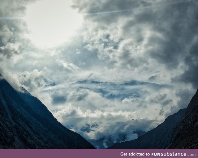 Side view of sky