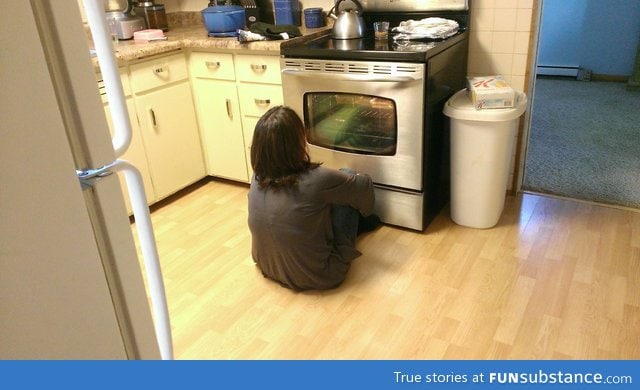 Mom got her first windowed oven