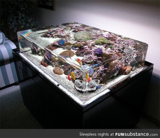 Zero edge aquarium