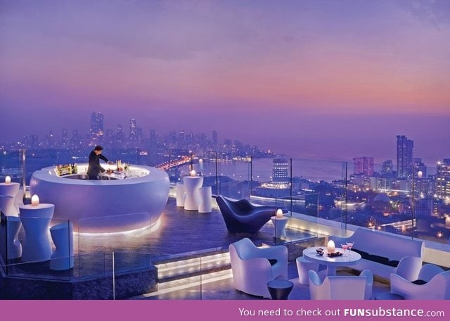 Four Seasons rooftop bar in Mumbai