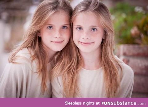 These are (the twins that played) Baby Emma from Friends... Tiiiiiiiiime!