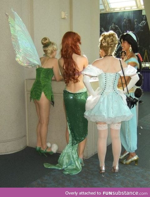 Breaktime for Disney princesses