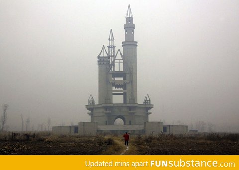 China’s deserted fake Disneyland