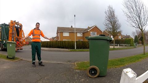 RC Garbage Bin - A harmless and funny prank