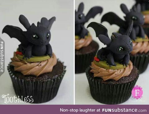 Toothless cupcakes