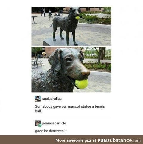 Monument to a good doggo.