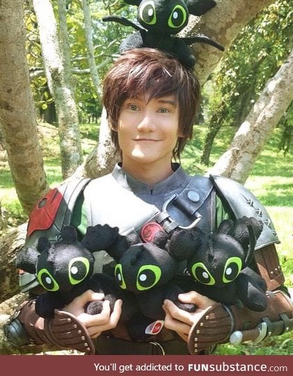 Hiccup cosplay!