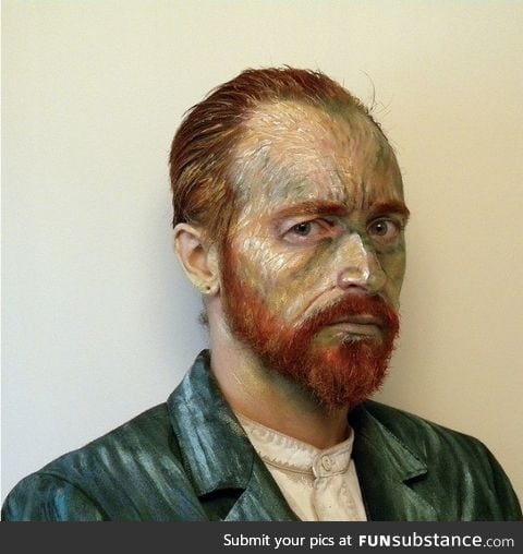 Halloween costume inspired by Vincent van Gogh's 1889 self-portrait