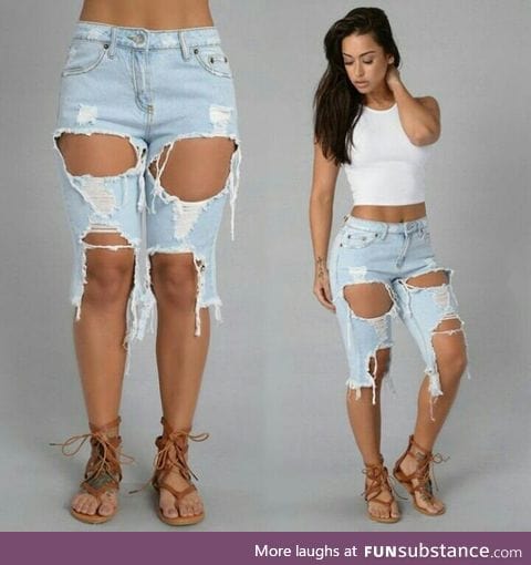 I know that everybody has a right to wear whatever they want but... Why this?