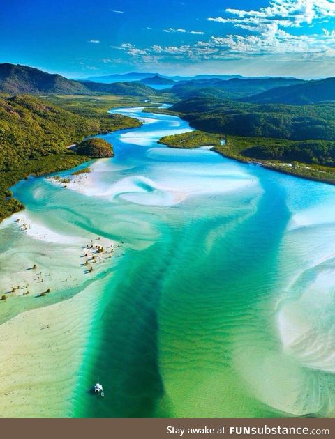 Whitehaven beach queensland, australia