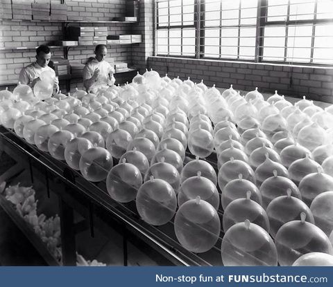 Condom testers, 1939