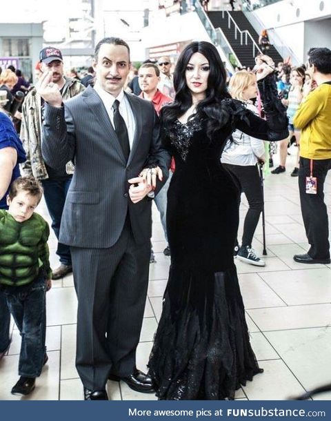 Gomez and Morticia Cosplay