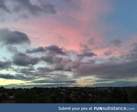 Neapolitan sky