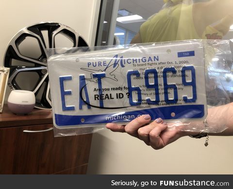 Randomly issued license plate