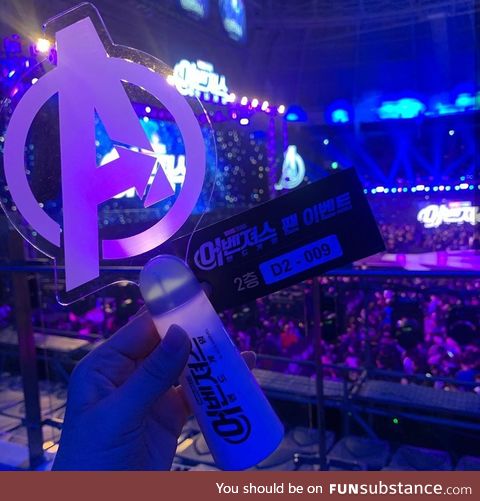 At the Endgame press in Seoul they had these lightsticks, they are beautiful.