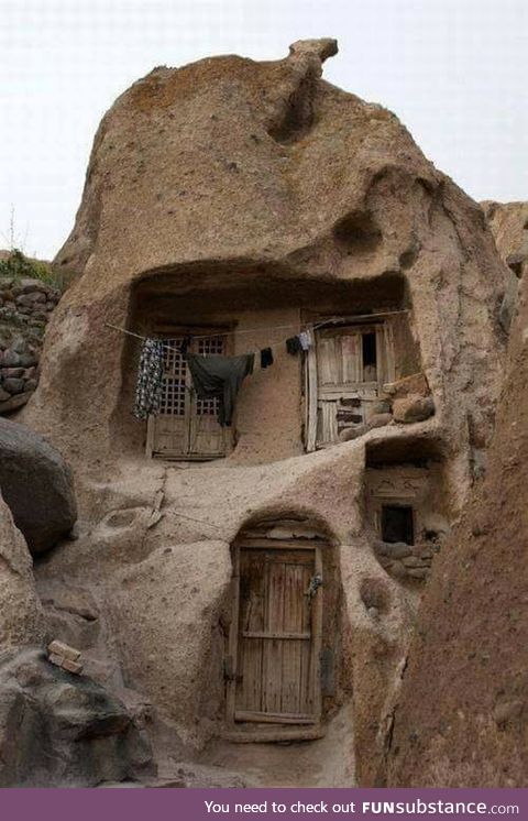 700 year old home in Iran