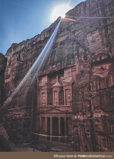 Petra, the mysterious city