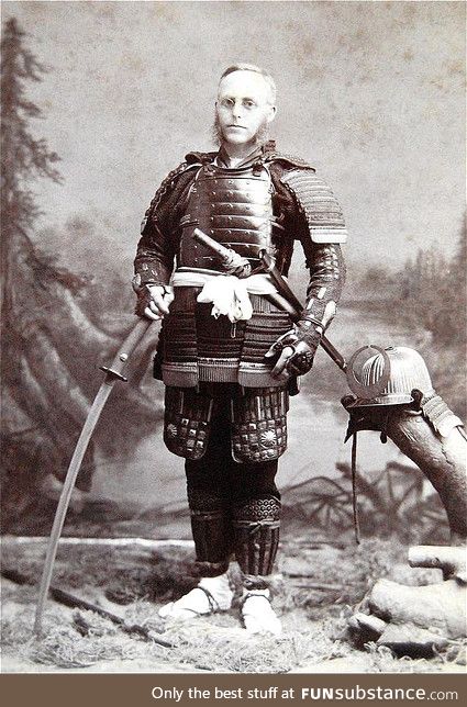 “1890, a western tourist pays to wear a samurais armor”. Behold the first weeb!