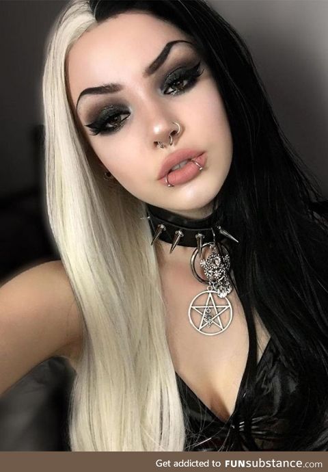 Daily Dose of Goth Girls #1: Megan Mayhem