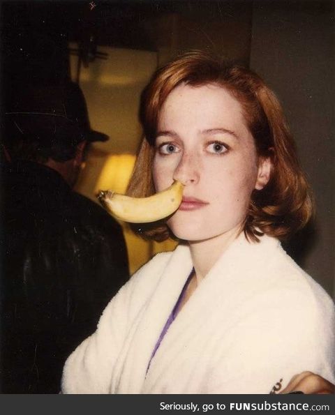 Gillie Anderson seems like a real goof ball, circa 1995